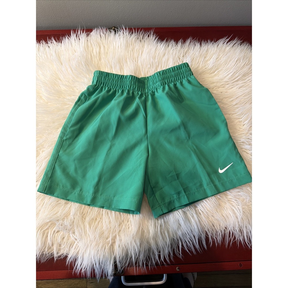 Nike Kids Training Shorts Green Standard Fit DX5382-324 XS